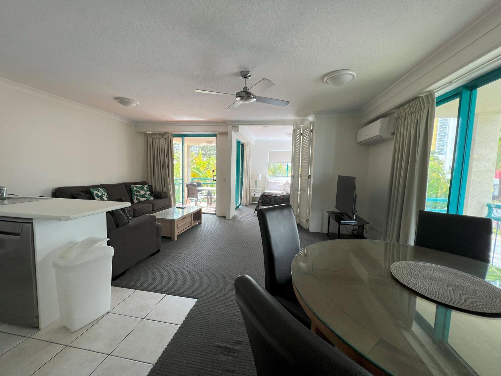 Cha Private Apts Aruba Beach Gold Coast Buitenkant foto